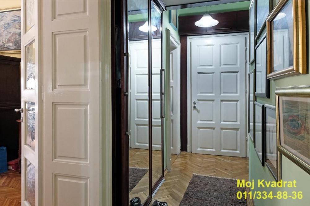 Stan na prodaju u Beogradu, Beograd (centar), trosoban, 110m2, cena 480000 evra