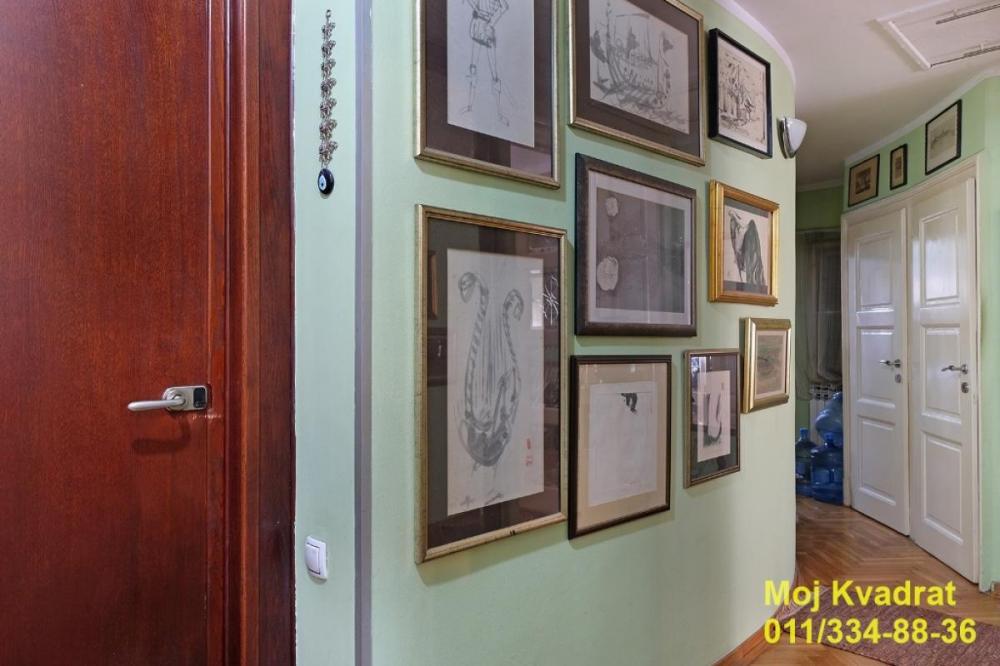 Stan na prodaju u Beogradu, Beograd (centar), trosoban, 110m2, cena 480000 evra