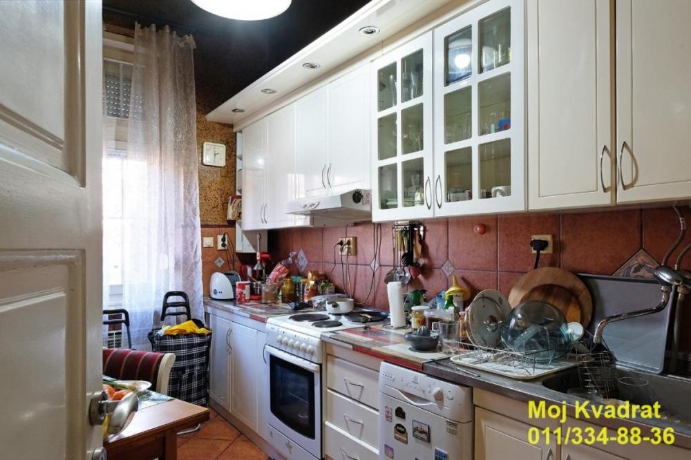 Stan na prodaju u Beogradu, Beograd (centar), trosoban, 110m2, cena 480000 evra