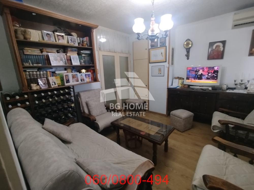 Stan na prodaju u Beogradu, Save Kovačevića, trosoban, 62m2, cena 180000 evra