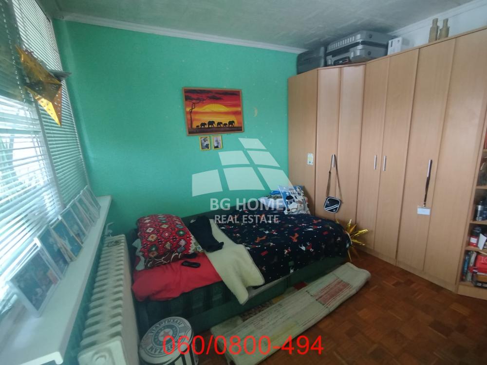 Stan na prodaju u Beogradu, Save Kovačevića, trosoban, 62m2, cena 180000 evra