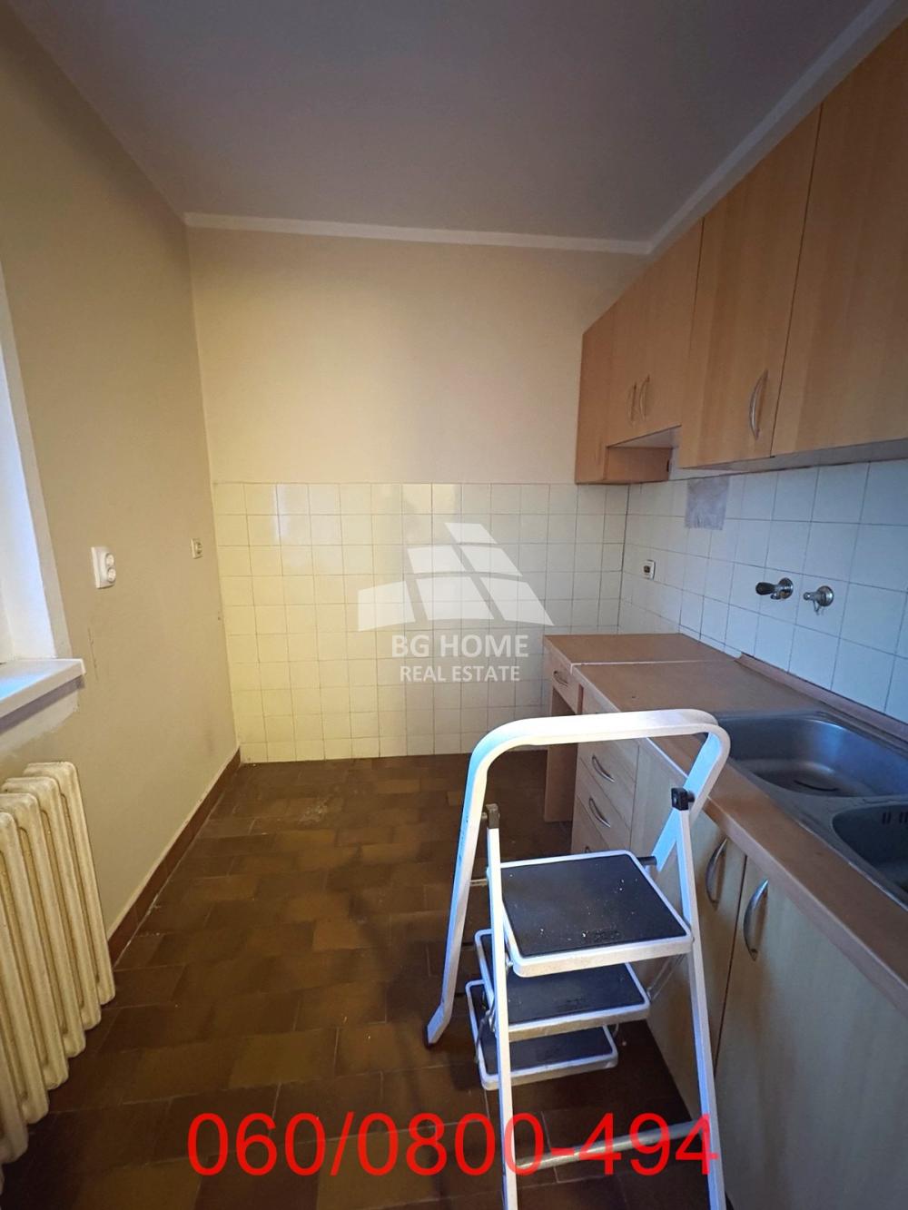 Stan na prodaju u Beogradu, Crveni Krst, jednoiposoban, 42m2, cena 170000 evra