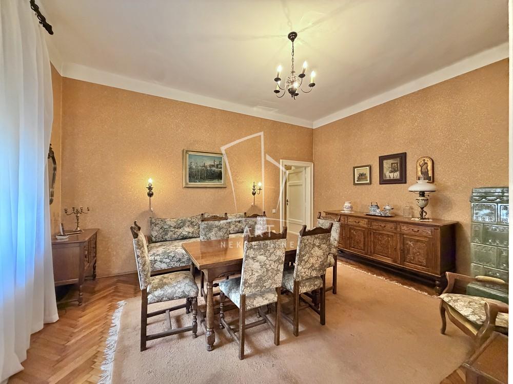 Stan na prodaju u Beogradu, Savski venac, trosoban, 103m2, cena 330000 evra