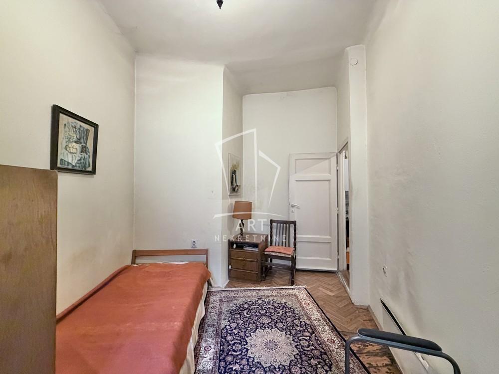 Stan na prodaju u Beogradu, Savski venac, trosoban, 103m2, cena 330000 evra