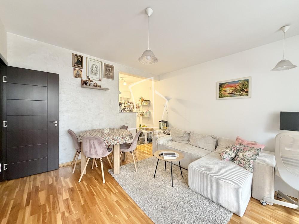 Stan na prodaju u Beogradu, Voždovac, jednoiposoban, 44m2, cena 135000 evra