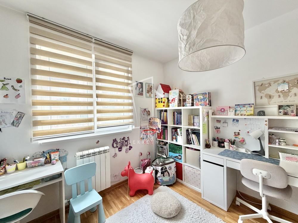 Stan na prodaju u Beogradu, Voždovac, jednoiposoban, 44m2, cena 135000 evra