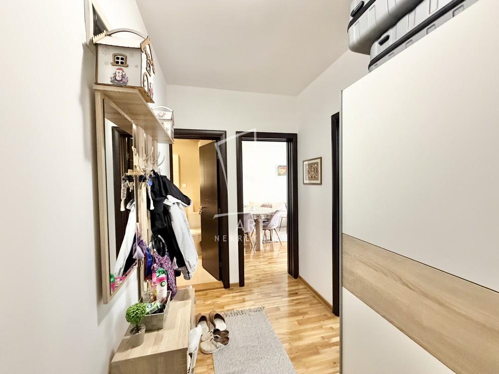 Stan na prodaju u Beogradu, Voždovac, jednoiposoban, 44m2, cena 135000 evra