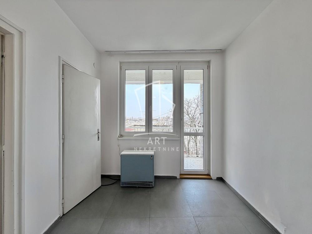 Stan na prodaju u Beogradu, Stari grad, dvosoban, 61m2, cena 295000 evra