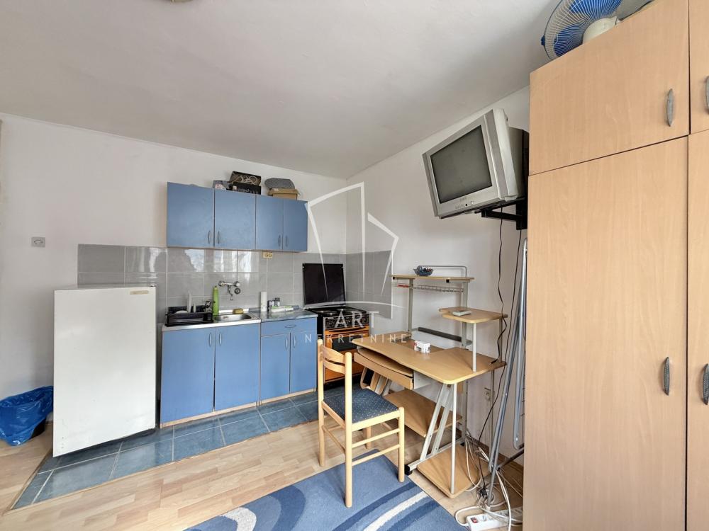 Stan na prodaju u Beogradu, Banovo brdo, 23m2, cena 81000 evra