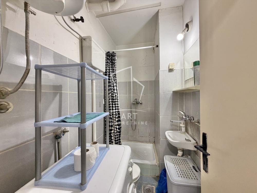 Stan na prodaju u Beogradu, Banovo brdo, 23m2, cena 81000 evra