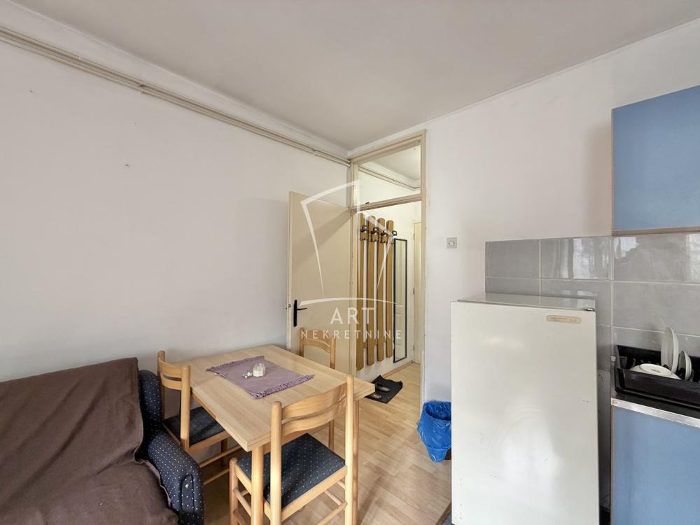 Stan na prodaju u Beogradu, Banovo brdo, 23m2, cena 81000 evra