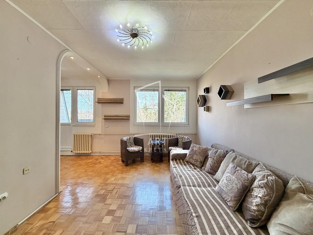 Stan na prodaju u Beogradu, Miljakovac, dvoiposoban, 60m2, cena 154000 evra