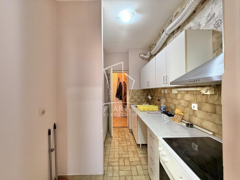 Stan na prodaju u Beogradu, Miljakovac, dvoiposoban, 60m2, cena 154000 evra