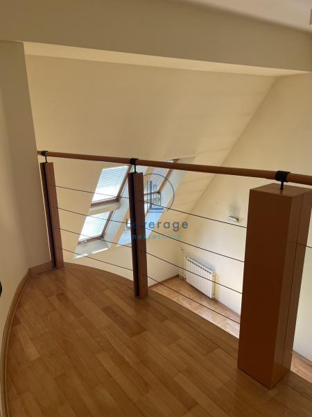 Stan na prodaju u Beogradu, Kalenić pijaca, 207m2, cena 730000 evra