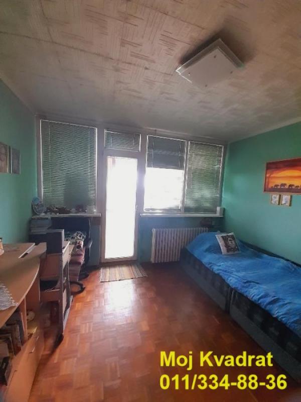 Stan na prodaju u Beogradu, Krnjača, dvoiposoban, 62m2, cena 180000 evra