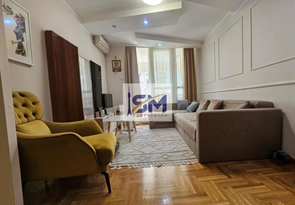 Stan na prodaju u Beogradu, Cerak, cetvorosoban, 96m2, cena 249700 evra