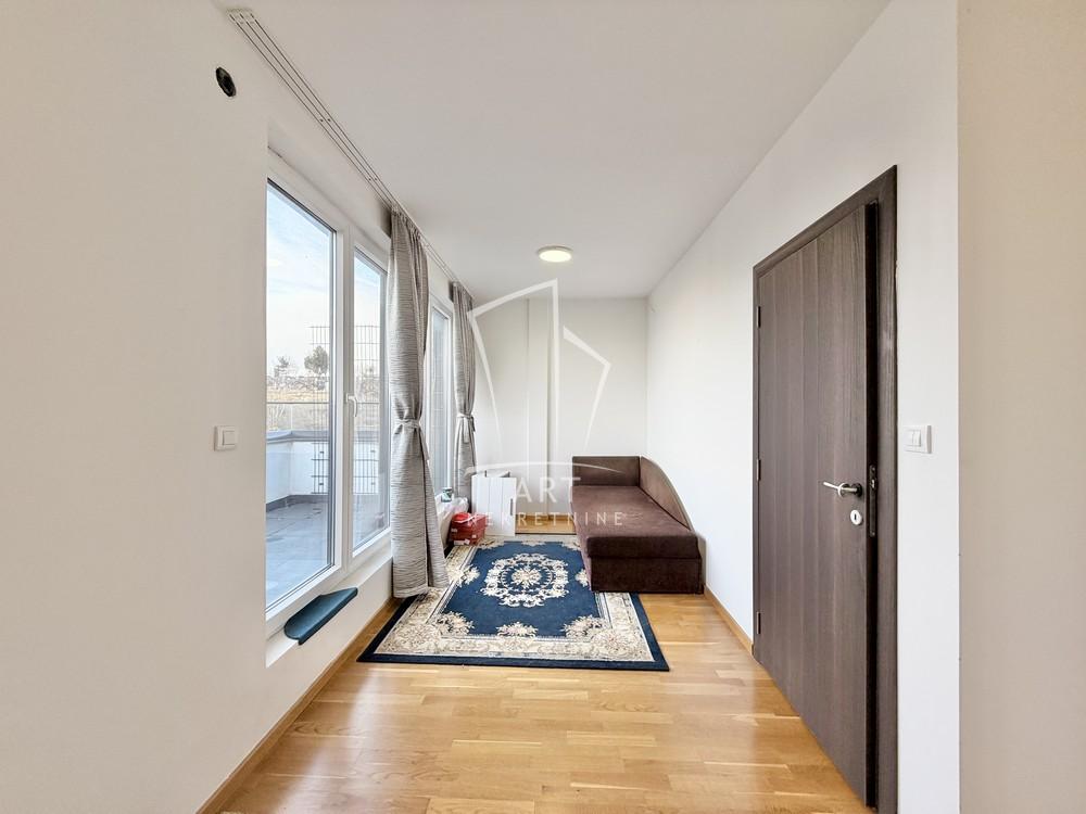 Stan na prodaju u Beogradu, Višnjička banja, trosoban, 80m2, cena 296000 evra