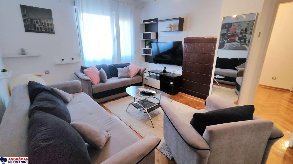 Stan na prodaju u Beogradu, Braće Jerković, jednosoban, 37m2, cena 124950 evra