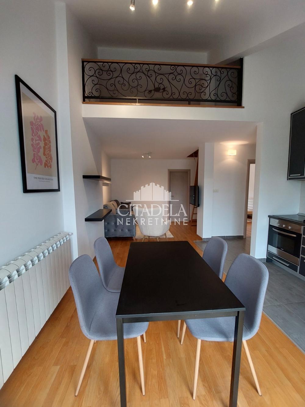 Stan na prodaju u Beogradu, Stari grad, trosoban, 55m2, cena 330000 evra