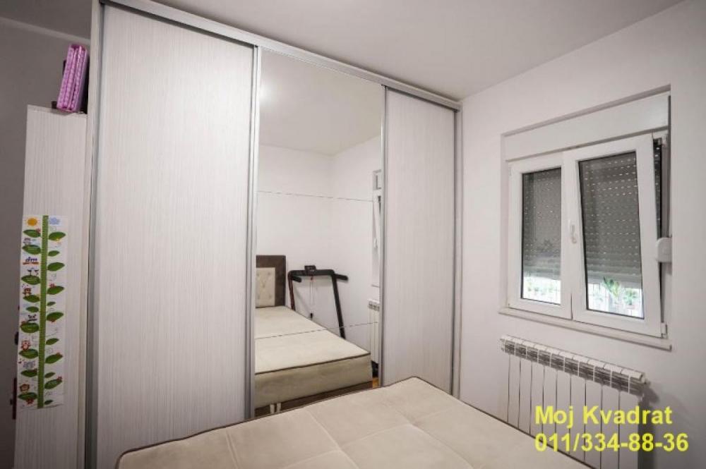 Stan na prodaju u Beogradu, Žarkovo, dvosoban, 48m2, cena 150000 evra