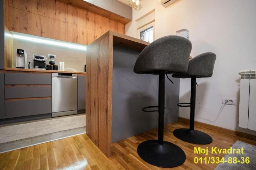 Stan na prodaju u Beogradu, Žarkovo, dvosoban, 48m2, cena 150000 evra