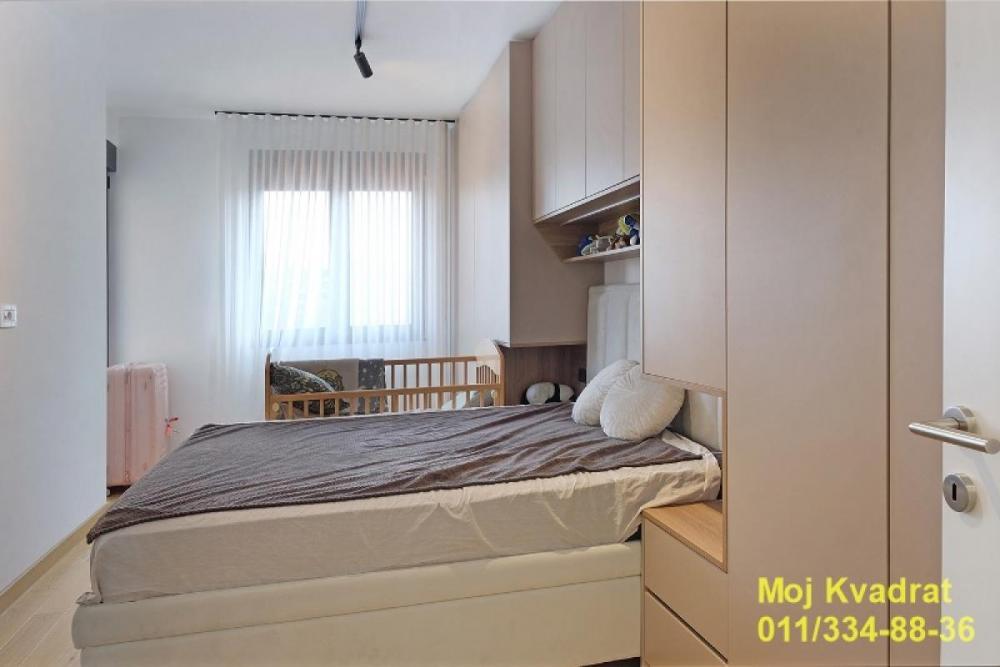 Stan na prodaju u Beogradu, Čubura, 152m2, cena 960000 evra