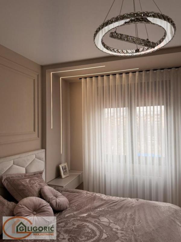 Stan na prodaju u Beogradu, Čubura, 152m2, cena 960000 evra