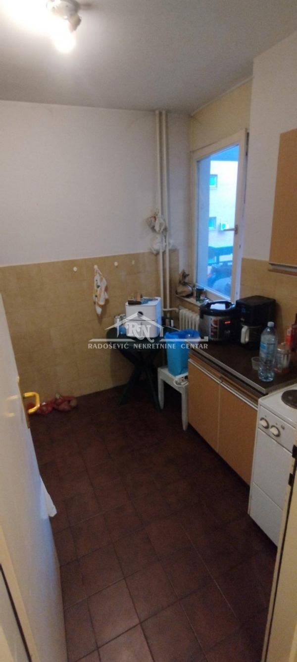 Stan na prodaju u Beogradu, Vukov spomenik, jednosoban, 47m2, cena 184000 evra