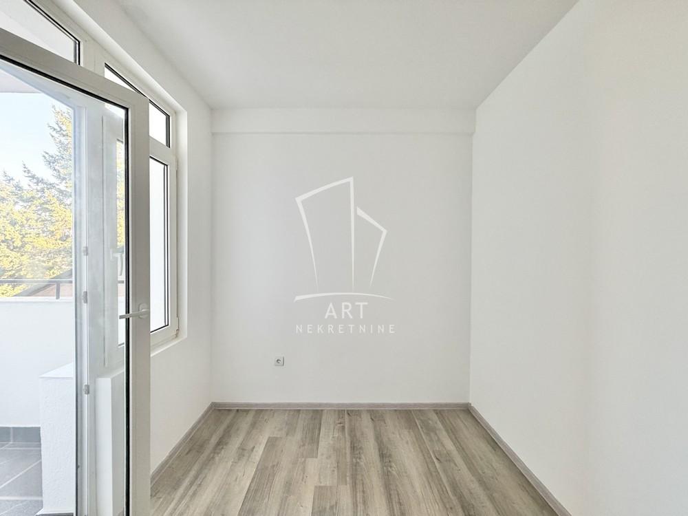 Stan na prodaju u Beogradu, Voždovac, jednoiposoban, 42m2, cena 126000 evra