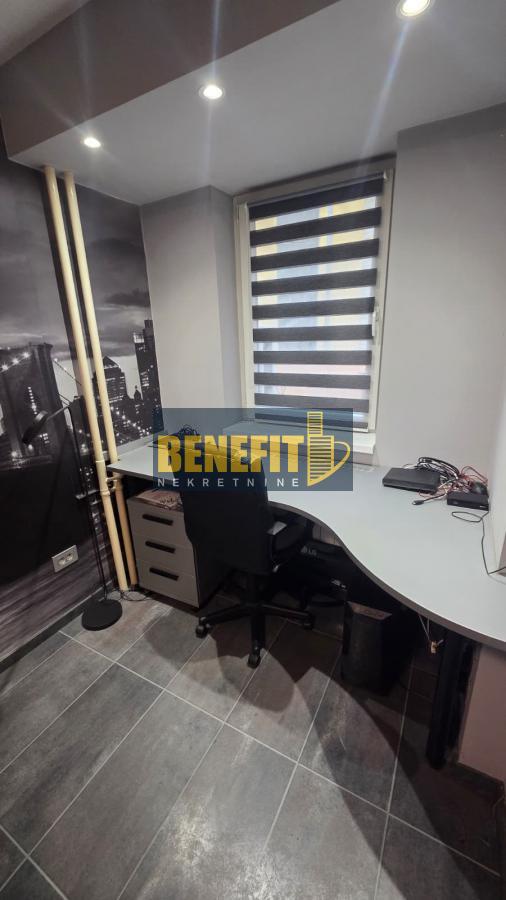 Stan na prodaju u Beogradu, Novi Beograd blok 22, dvosoban, 41m2, cena 205000 evra