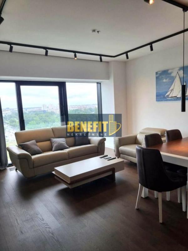 Stan na prodaju u Beogradu, Novi Beograd blok 65, dvosoban, 61m2, cena 375000 evra