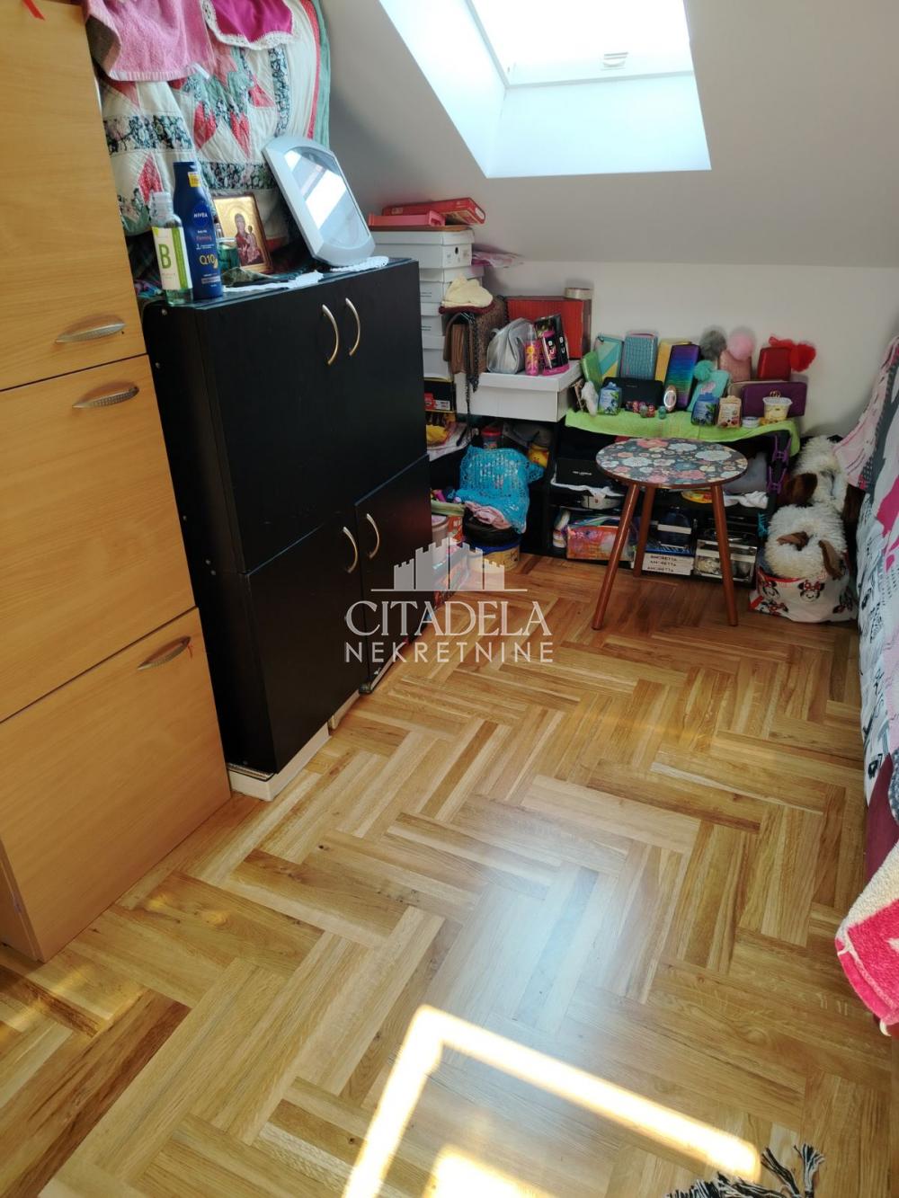 Stan na prodaju u Beogradu, Čukarica, jednoiposoban, 29m2, cena 110000 evra