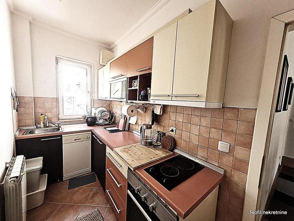 Stan na prodaju u Beogradu, Kalenić pijaca, dvosoban, 55m2, cena 228000 evra