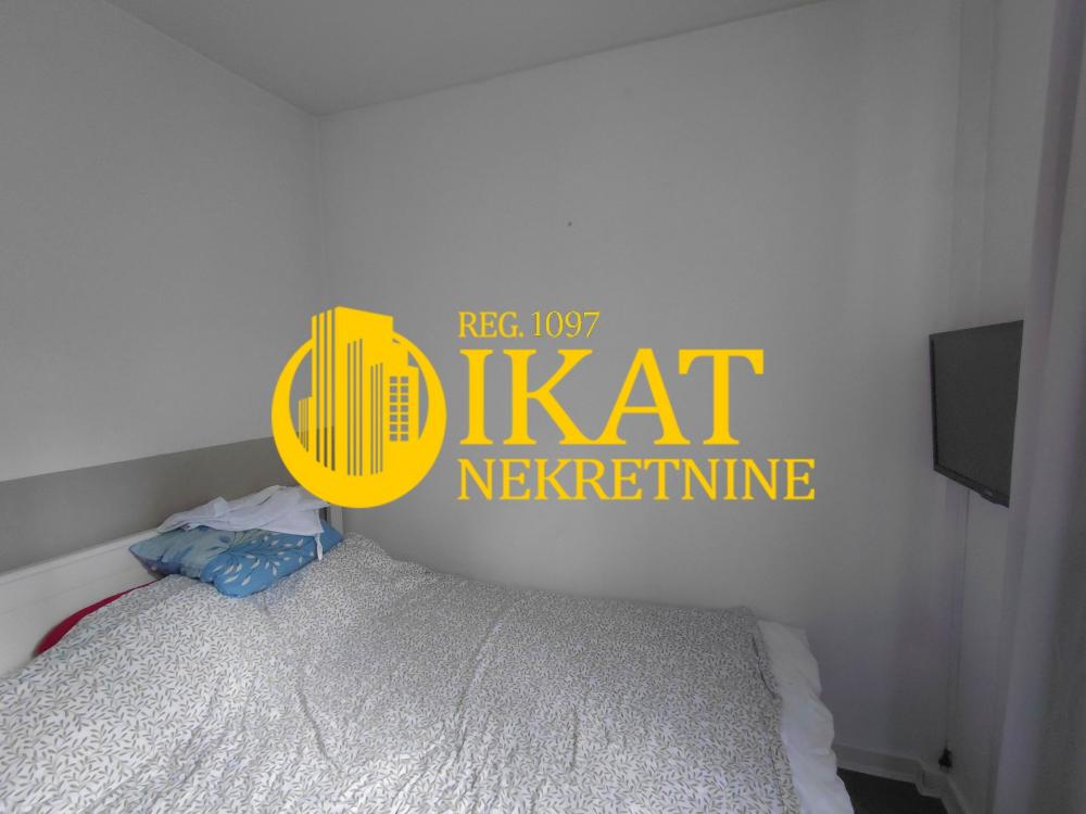 Stan na prodaju u Beogradu, Karaburma, dvosoban, 42m2, cena 120000 evra