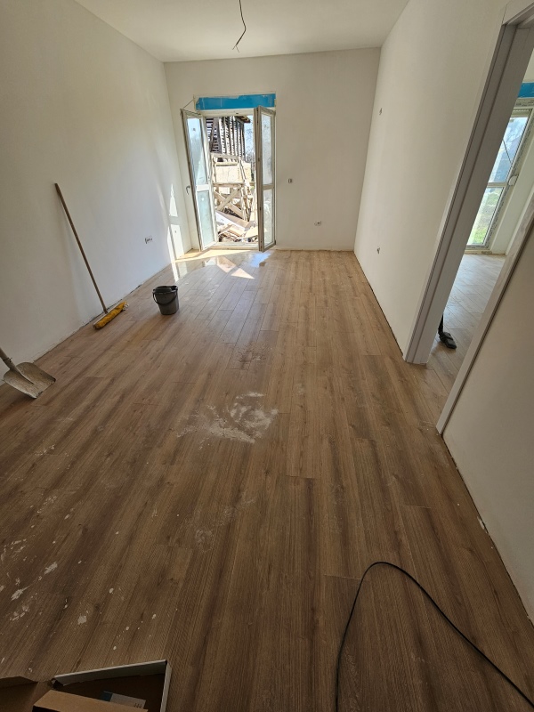 Stan na prodaju u Beogradu, Batajnica, trosoban, 63m2, cena 103240 evra