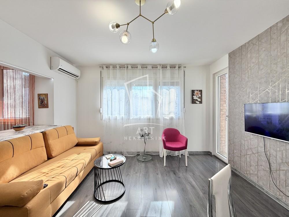 Stan na prodaju u Beogradu, Palilula, dvosoban, 49m2, cena 121000 evra