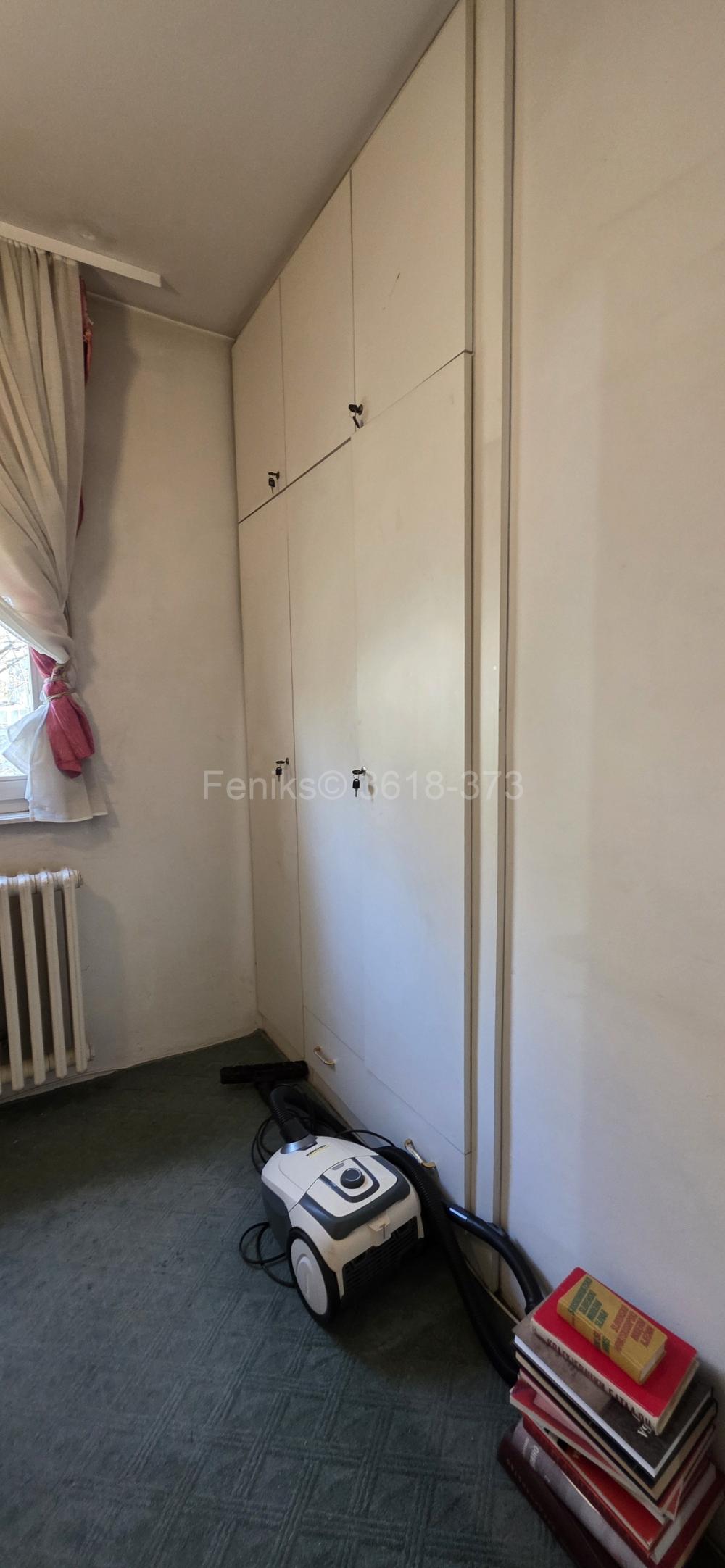 Stan na prodaju u Beogradu, Braće Jerković, dvoiposoban, 70m2, cena 198000 evra