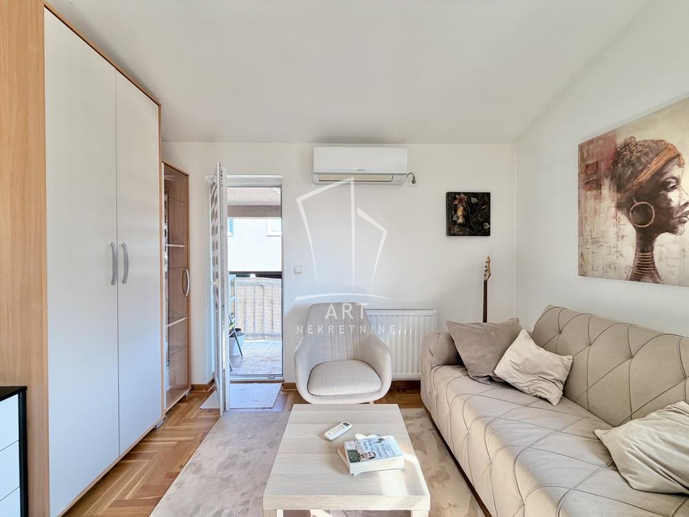 Stan na prodaju u Beogradu, Zvezdara, jednoiposoban, 26m2, cena 105000 evra