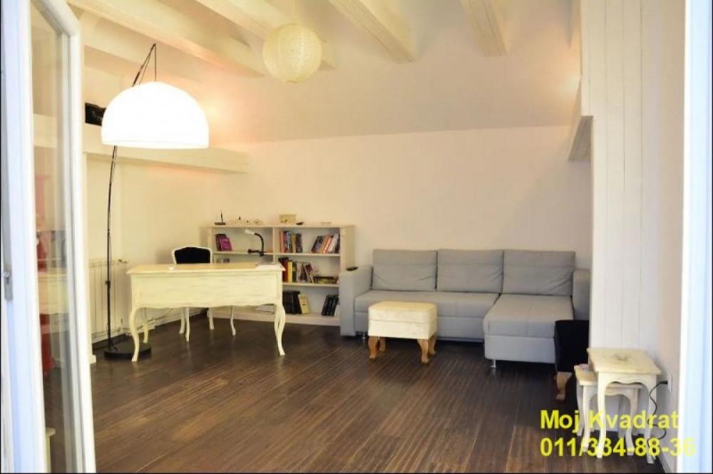 Stan na prodaju u Beogradu, Kalenić pijaca, trosoban, 86m2, cena 340000 evra