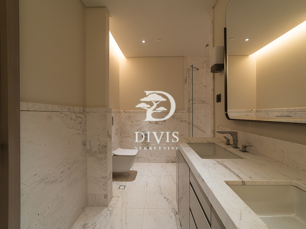 Stan na prodaju u Beogradu, Beograd na vodi, cetvorosoban, 164m2, cena 1800000 evra