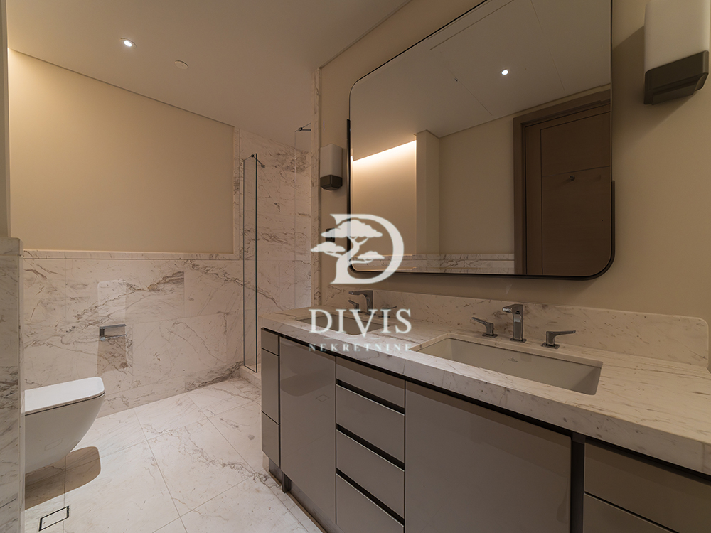 Stan na prodaju u Beogradu, Beograd na vodi, cetvorosoban, 164m2, cena 1800000 evra