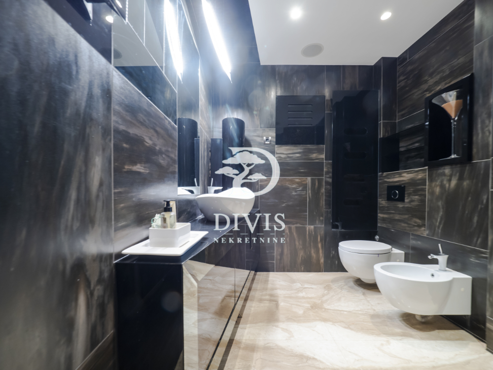 Stan na prodaju u Beogradu, Crveni Krst, cetvorosoban, 117m2, cena 425000 evra