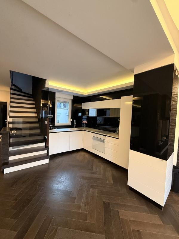 Stan na prodaju u Beogradu, Crveni Krst, cetvorosoban, 117m2, cena 425000 evra