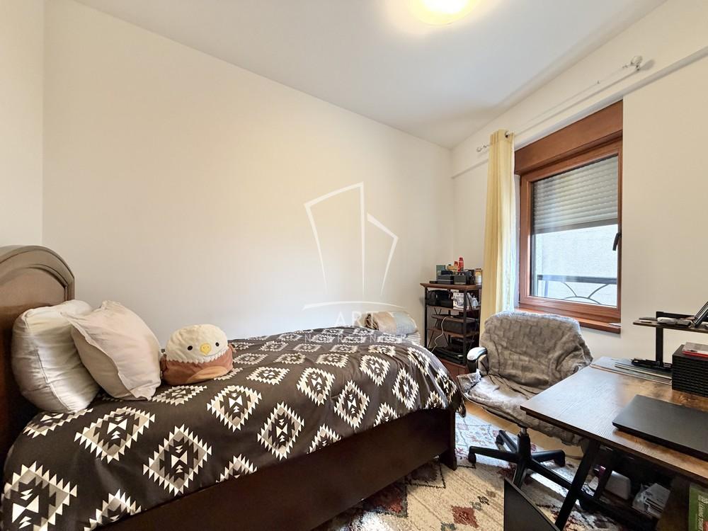 Stan na prodaju u Beogradu, Crveni Krst, cetvorosoban, 88m2, cena 380000 evra