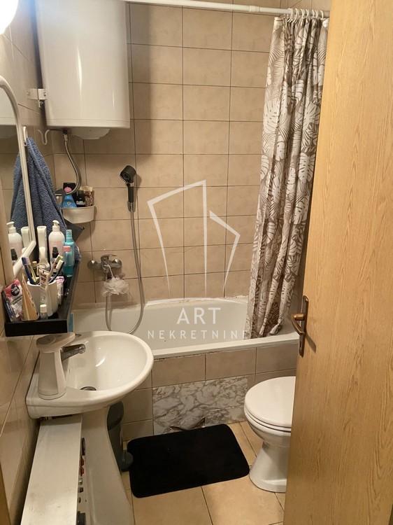 Stan na prodaju u Beogradu, Voždovac, jednoiposoban, 38m2, cena 152000 evra