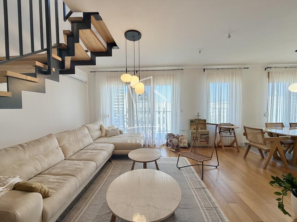 Stan na prodaju u Beogradu, Zemun, cetvorosoban, 115m2, cena 399000 evra