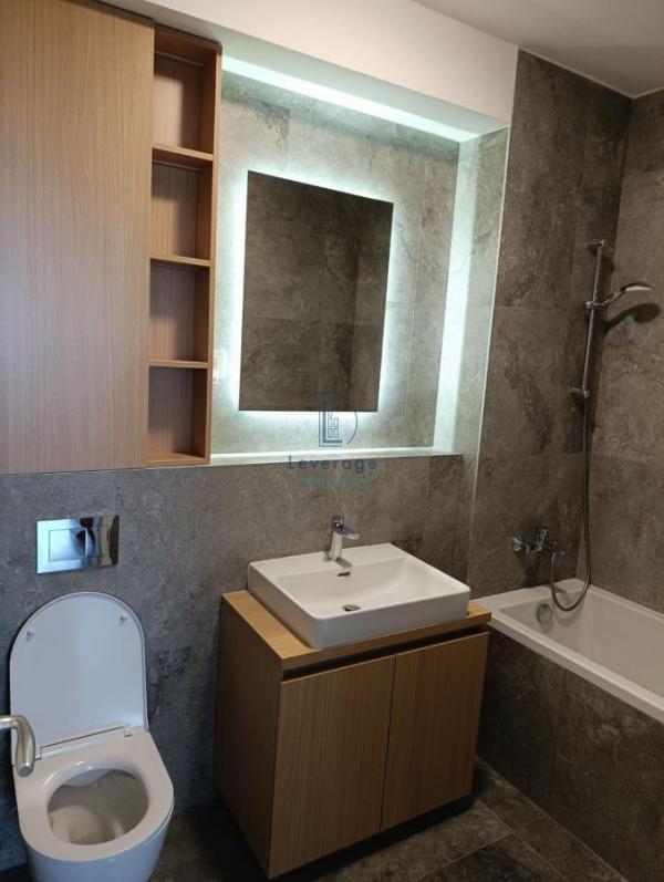 Stan na prodaju u Beogradu, Novi Beograd blok 58, cetvorosoban, 83m2, cena 390000 evra