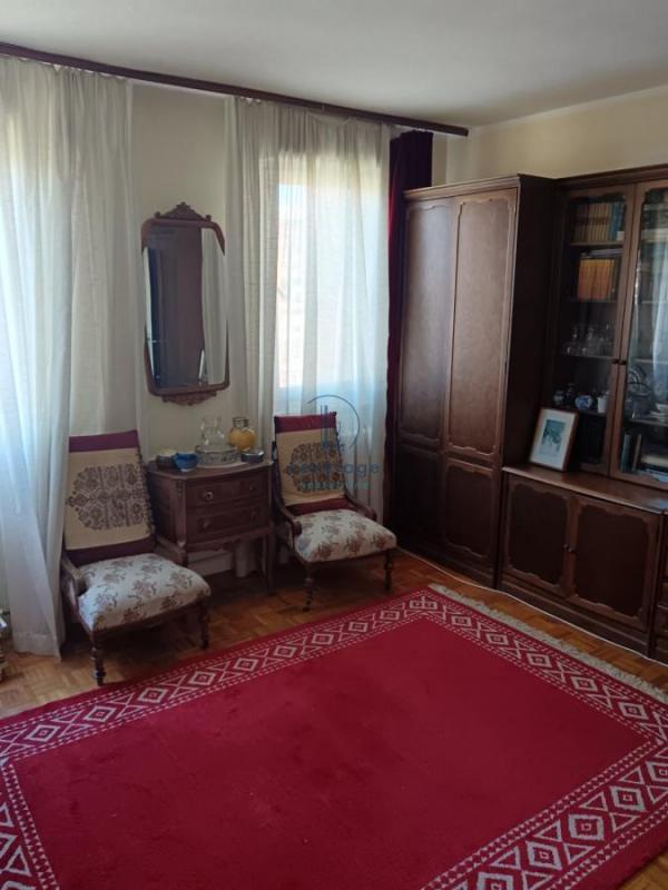 Stan na prodaju u Beogradu, Novi Beograd blok 70 (Kineski TC), dvosoban, 66m2, cena 245000 evra