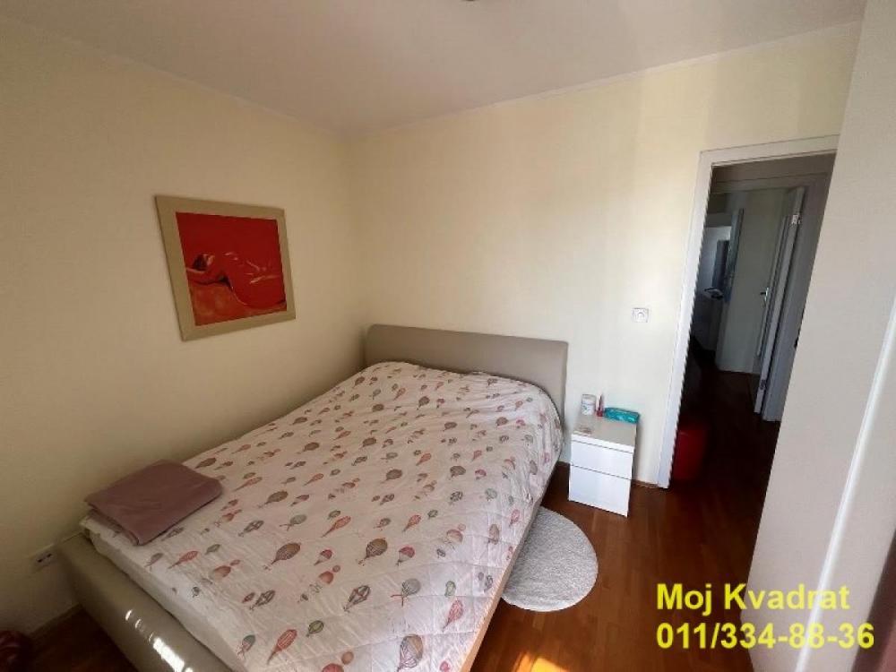 Stan na prodaju u Beogradu, Crveni Krst, dvosoban, 54m2, cena 240000 evra