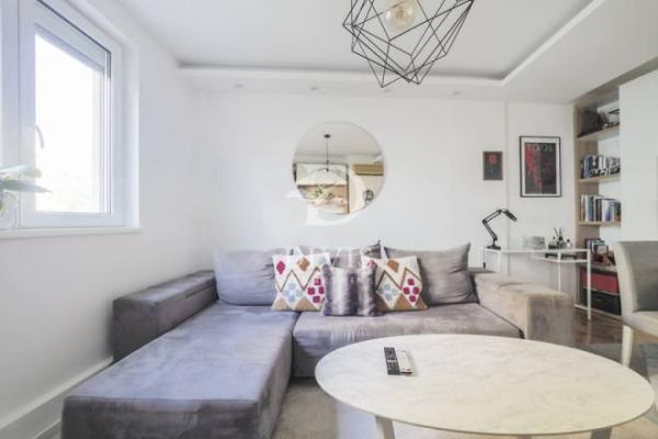 Stan na prodaju u Beogradu, Zeleni venac, dvosoban, 47m2, cena 225000 evra